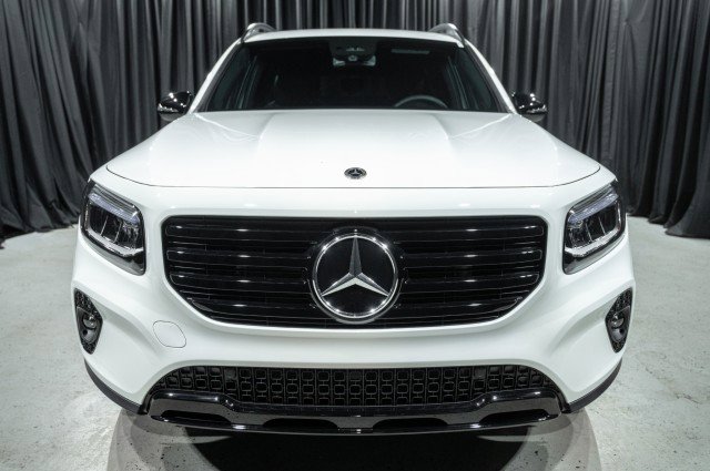 Certified 2026 Mercedes-Benz GLB 250 image 2