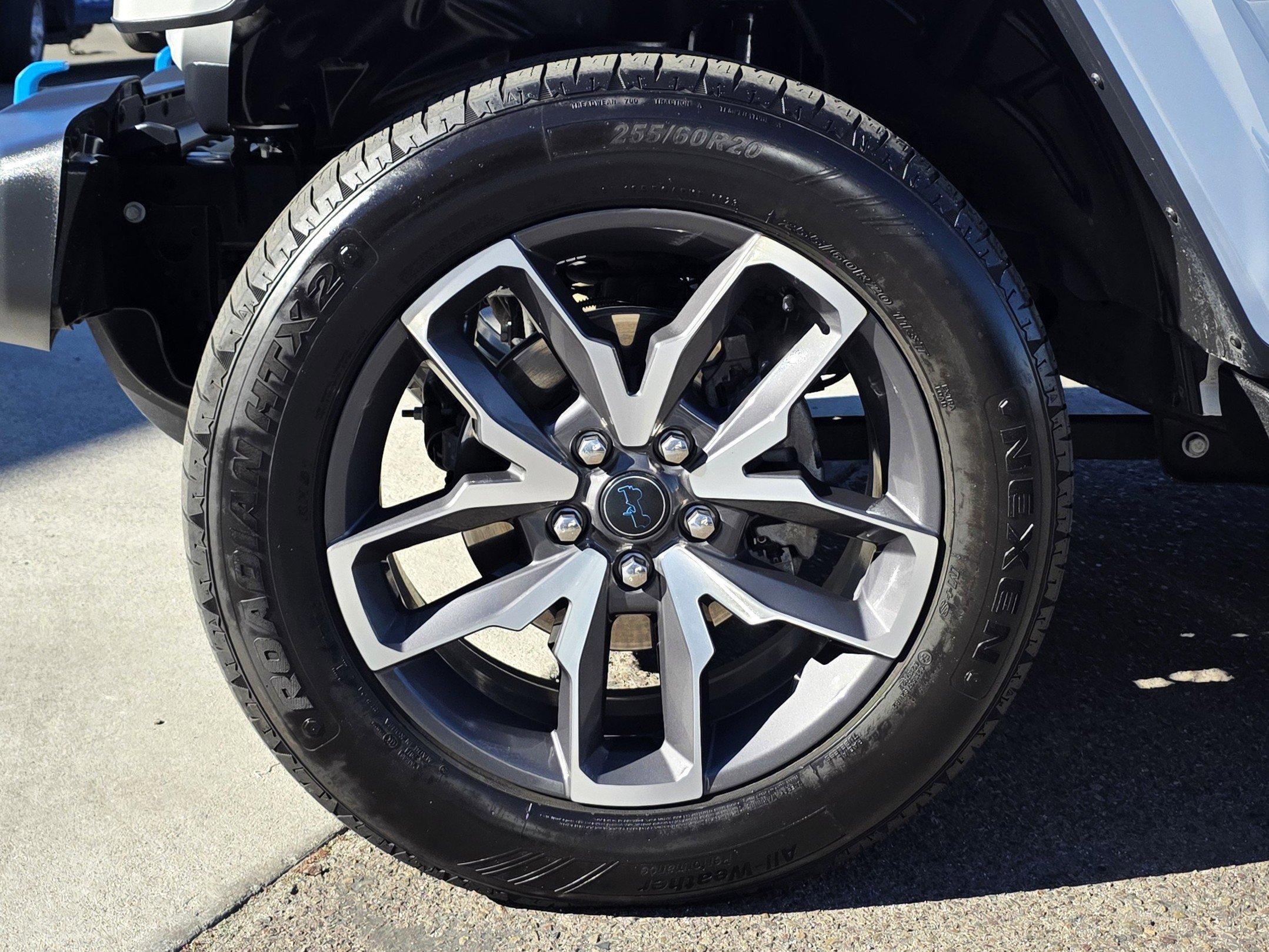 Used 2024 Jeep Wrangler Sport S image 9