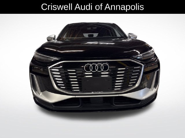 Used 2025 Audi SQ6 e-tron Prestige w/ 21" Wheel Package AWD/4WD image 11
