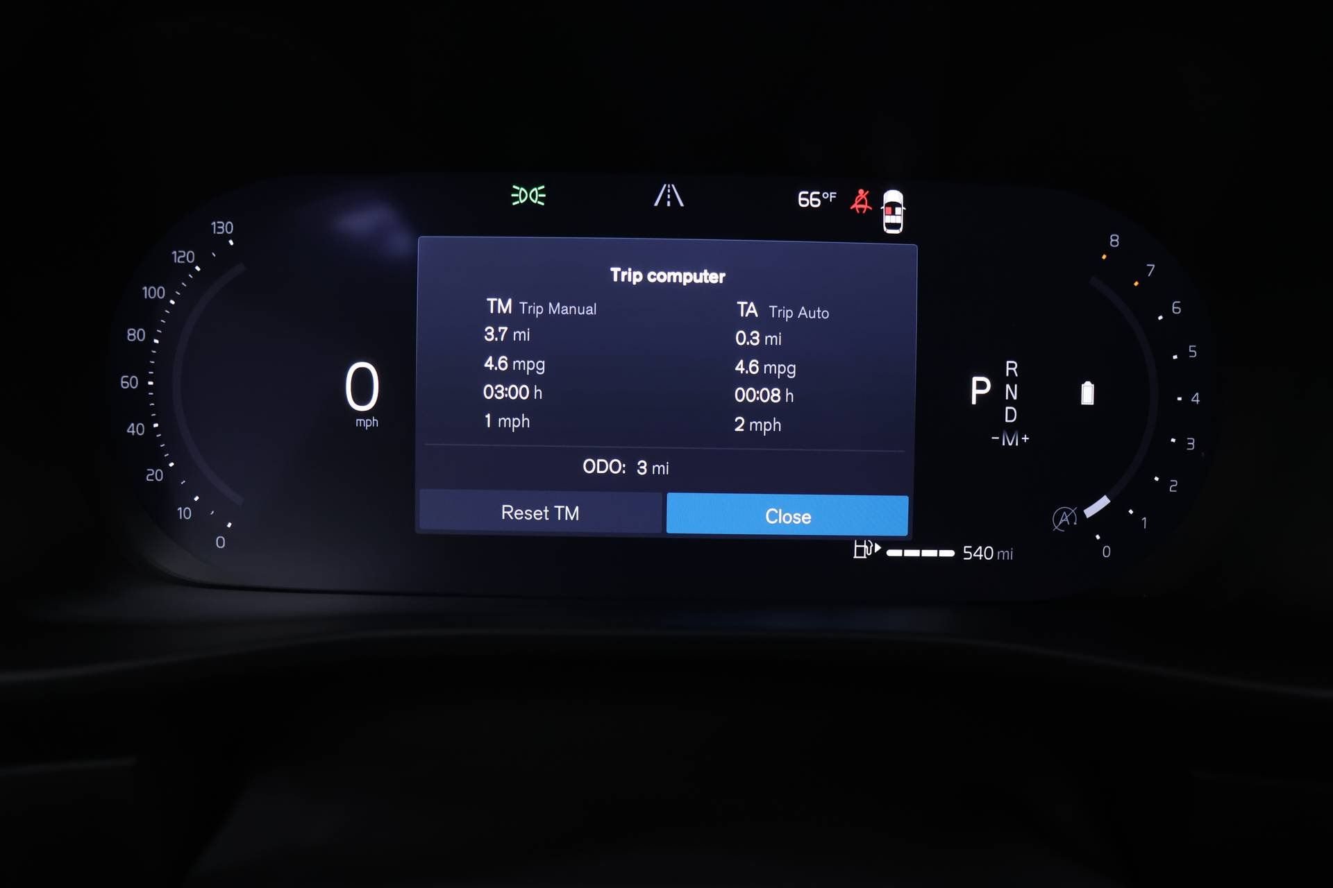 New 2026 Volvo XC40 B5 Plus w/ Climate Package AWD/4WD image 10