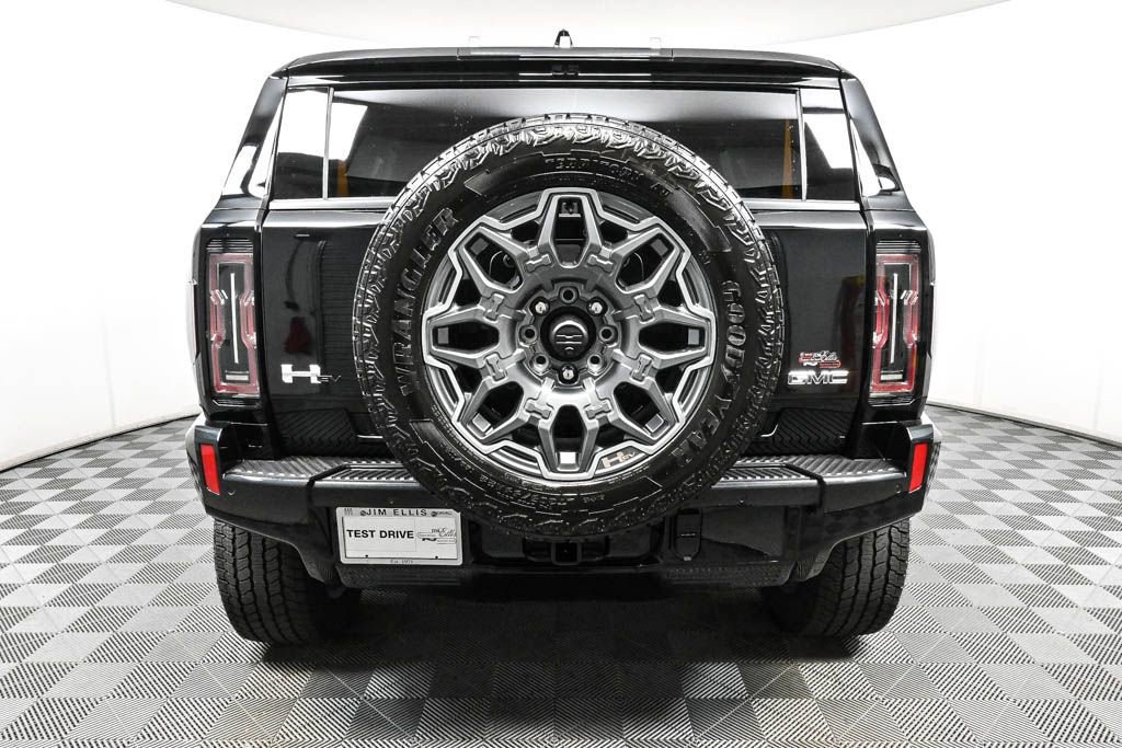 New 2025 GMC Hummer EV 3X w/ LPO, Illumination Package image 19
