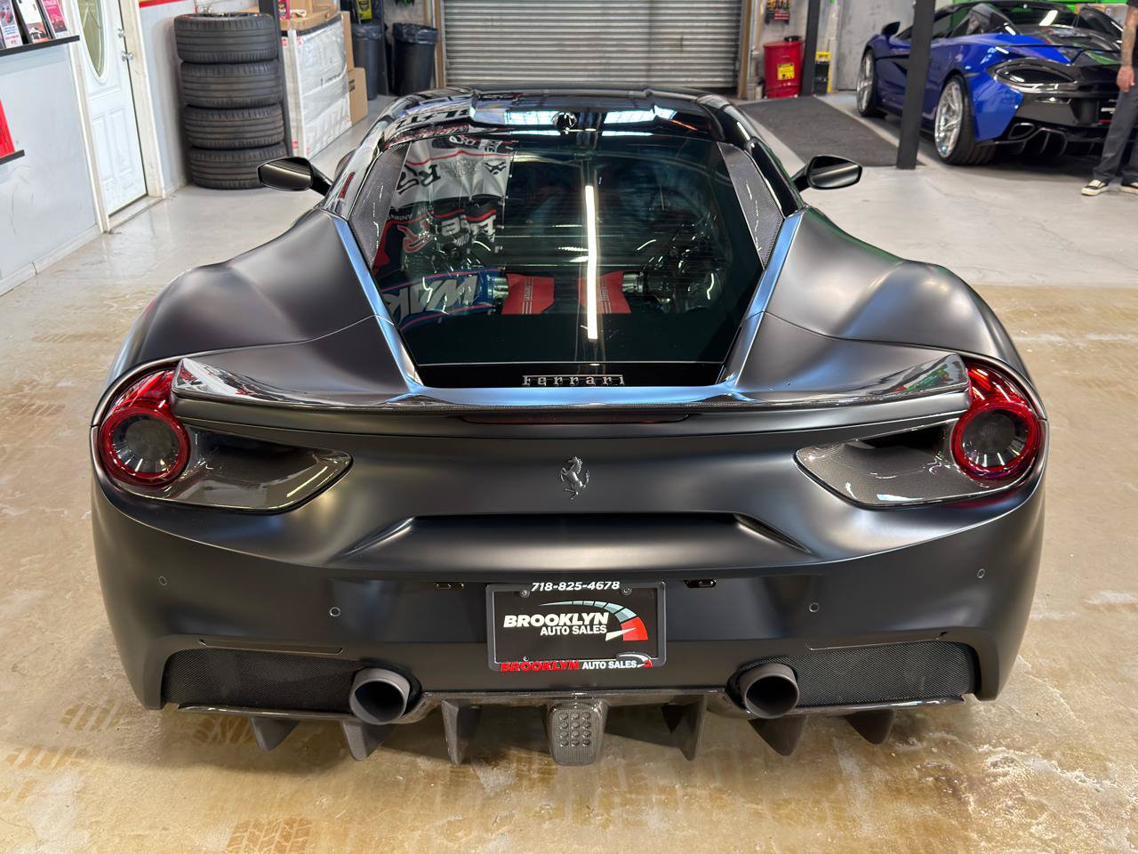 Used 2018 Ferrari 488 GTB RWD image 9