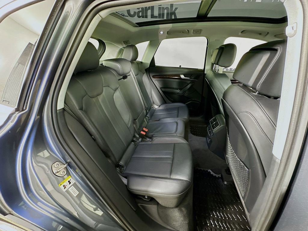 Used 2018 Audi Q5 Prestige w/ Prestige Package image 34