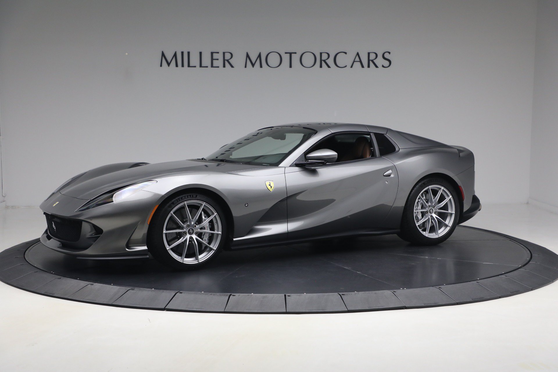 Certified 2021 Ferrari 812 GTS RWD image 33