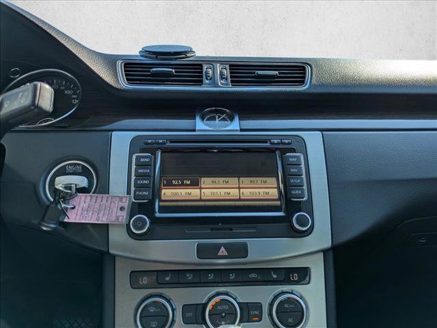Used 2013 Volkswagen CC Lux image 12