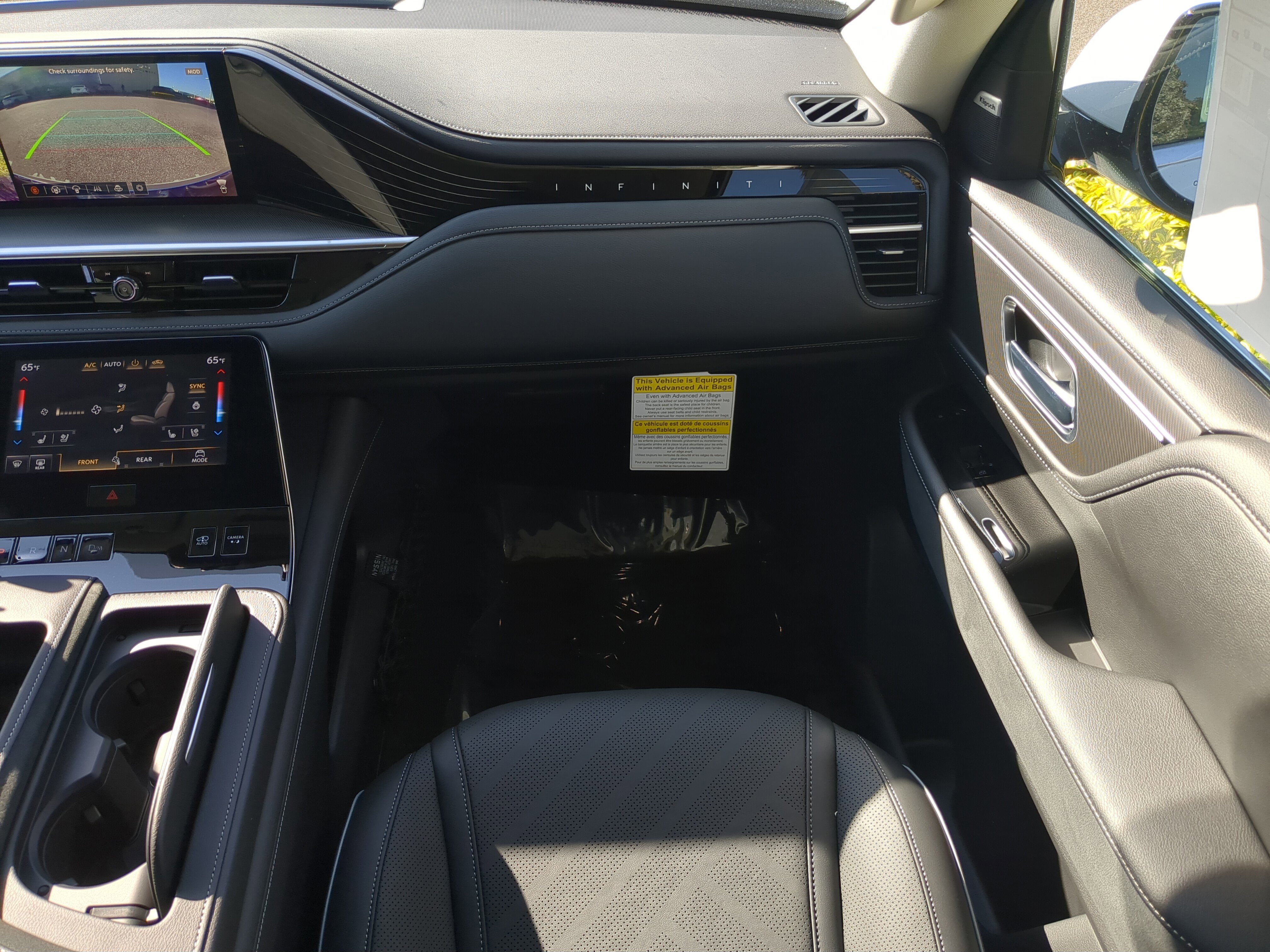 New 2026 INFINITI QX80 Luxe w/ Cargo Package image 10