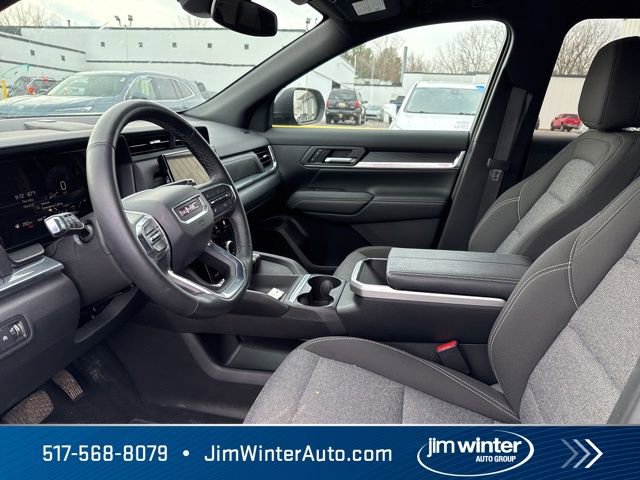 Used 2025 GMC Terrain Elevation AWD/4WD image 12