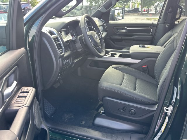 New 2027 RAM 1500 4x4 Crew Cab image 10