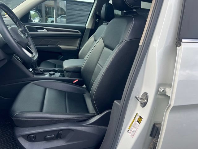 Used 2023 Volkswagen Atlas SE w/ Panoramic Sunroof Package AWD/4WD image 5