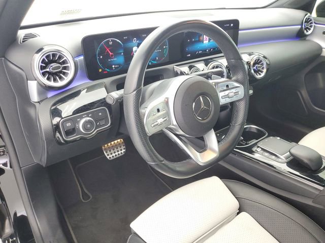 Used 2022 Mercedes-Benz A 220 image 18