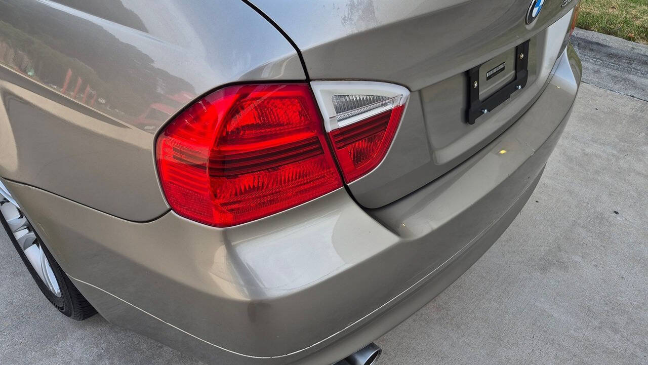 Used 2008 BMW 328xi Sedan AWD/4WD image 18