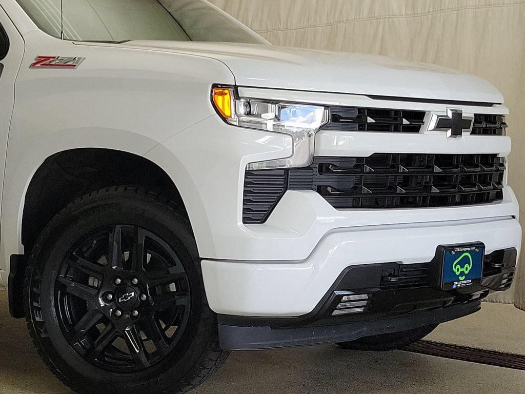 Certified 2024 Chevrolet Silverado 1500 RST AWD/4WD image 6