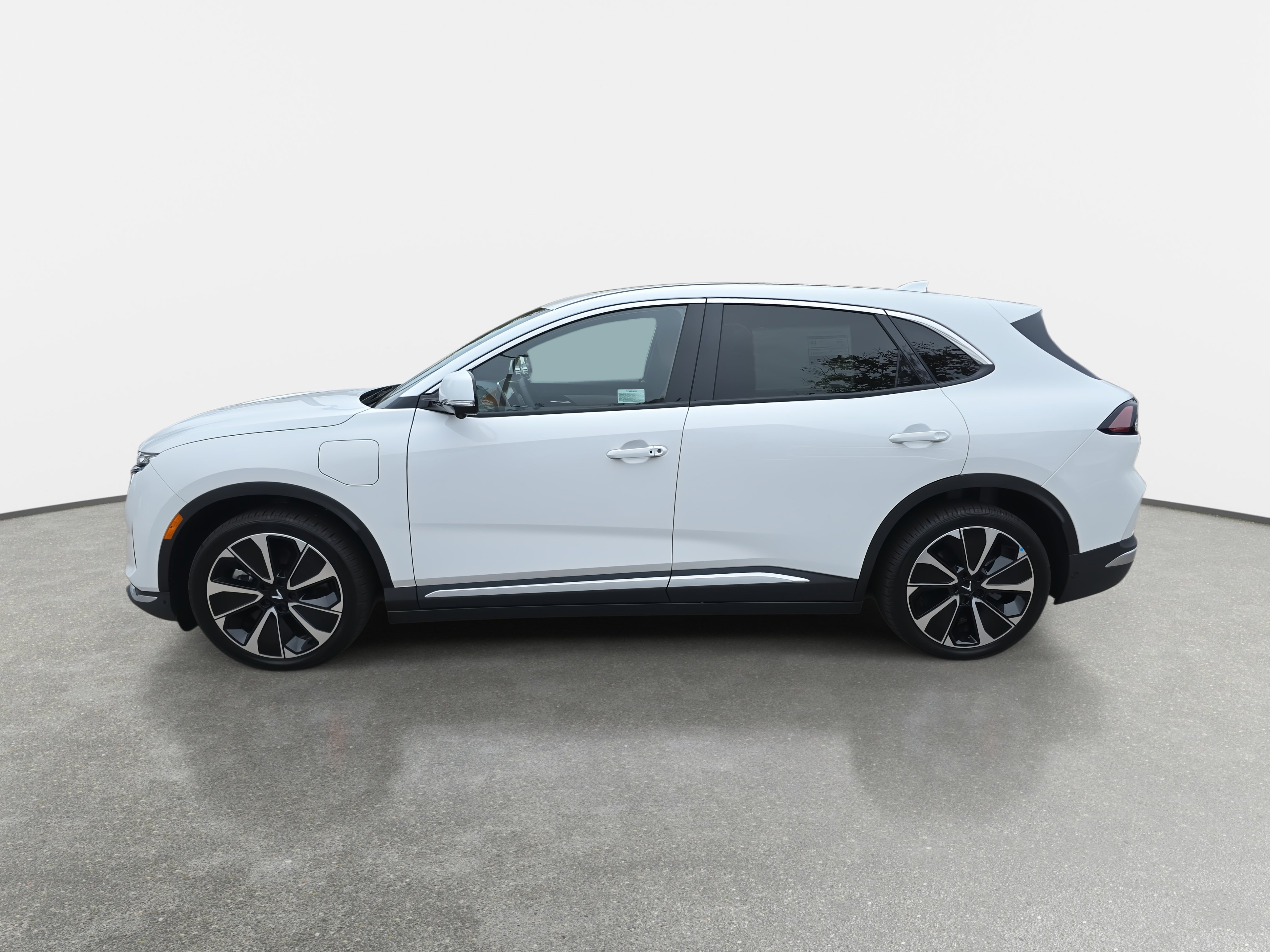 New 2025 VinFast VF 8 Plus image 8