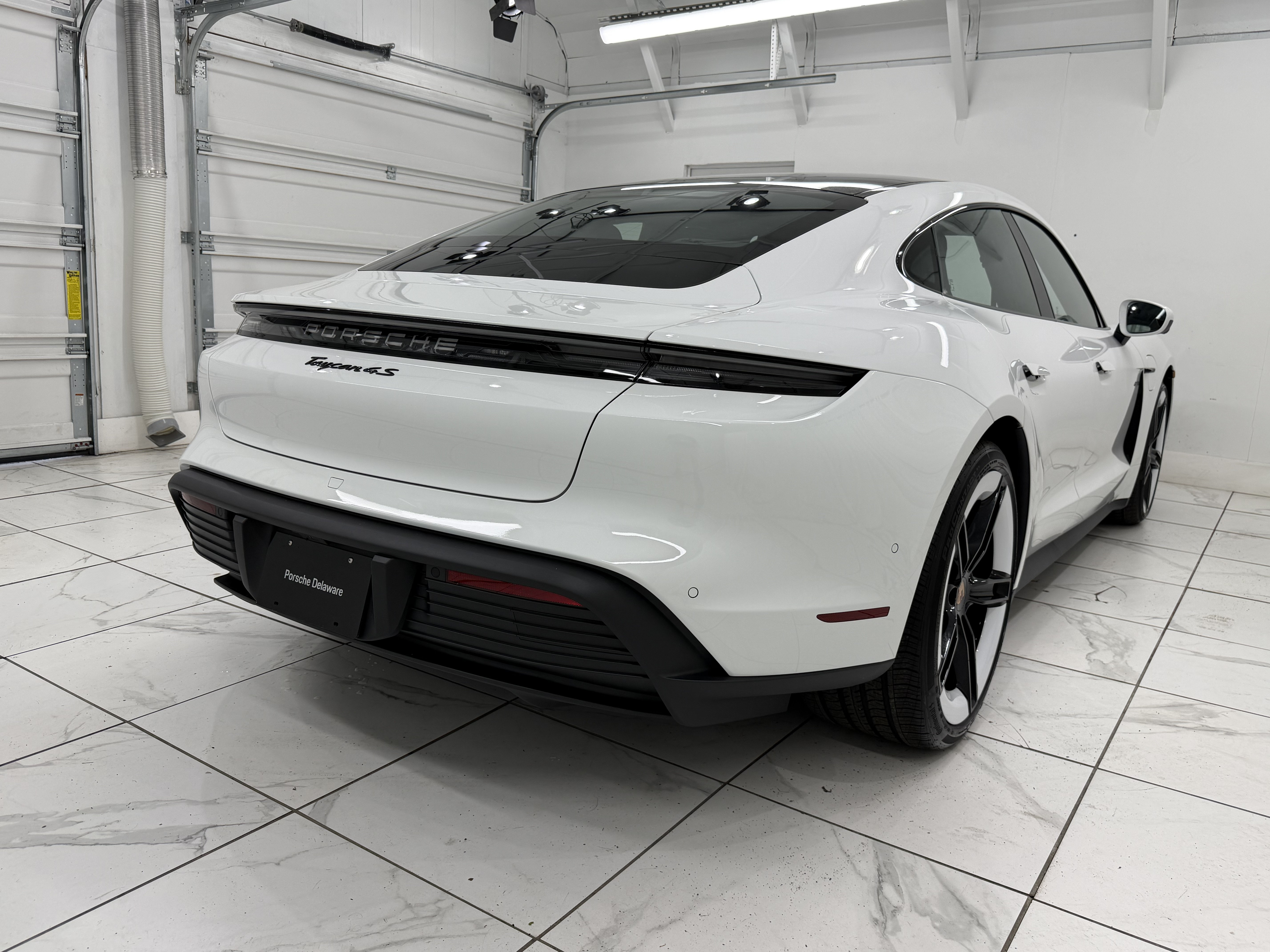 New 2026 Porsche Taycan 4S AWD/4WD image 12