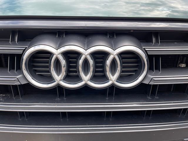 Used 2019 Audi SQ5 Premium Plus w/ Premium Plus Package image 30