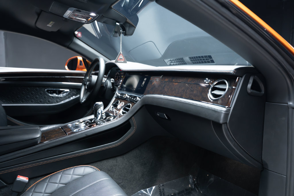 Used 2020 Bentley Continental GT AWD/4WD image 38