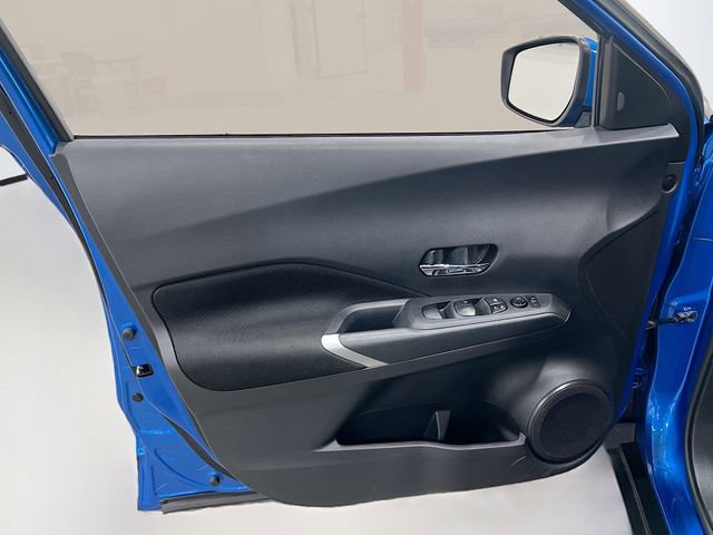 Used 2024 Nissan Kicks SV FWD image 16