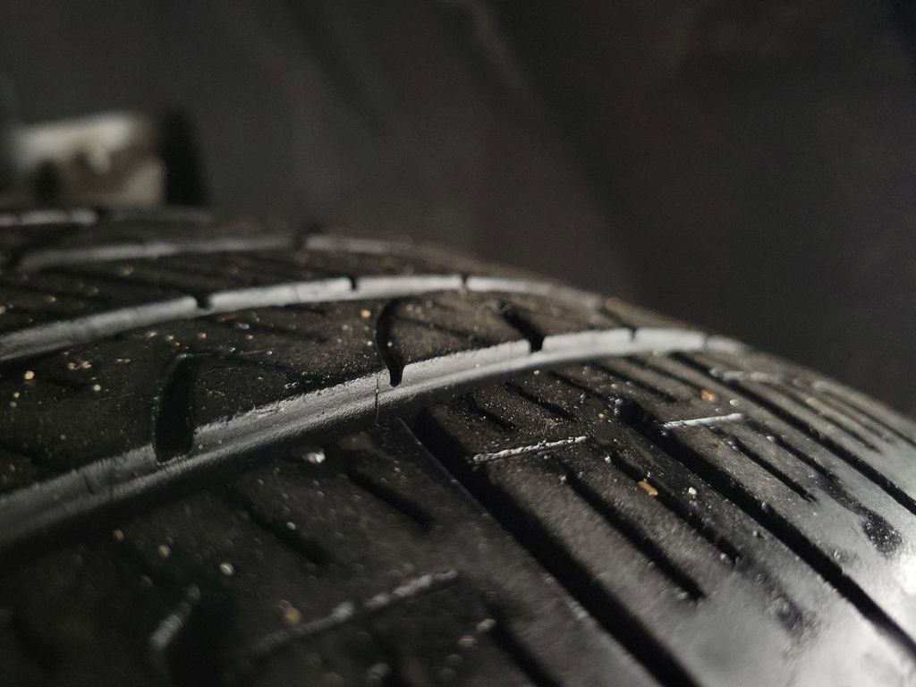 Used 2020 Ford Edge SEL w/ Convenience Package image 12