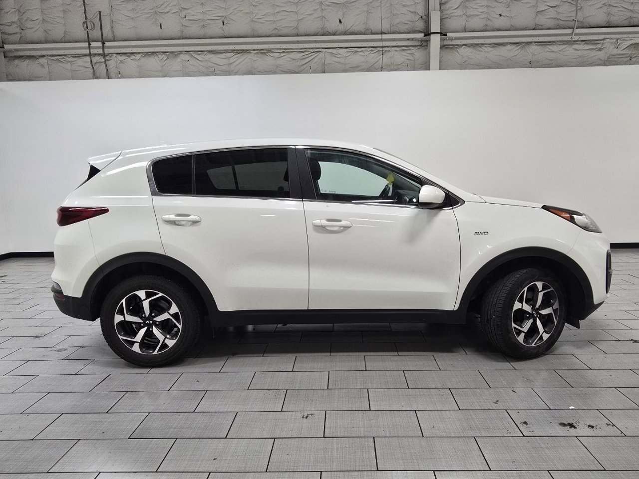 Used 2020 Kia Sportage LX image 15