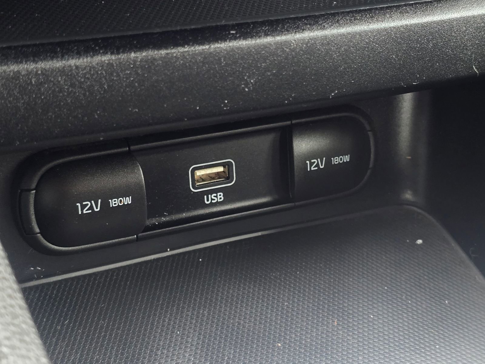 Used 2022 Kia Forte FE image 20