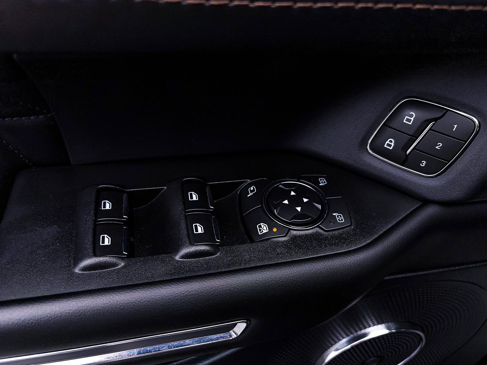 Used 2021 Ford Expedition Max Platinum image 16