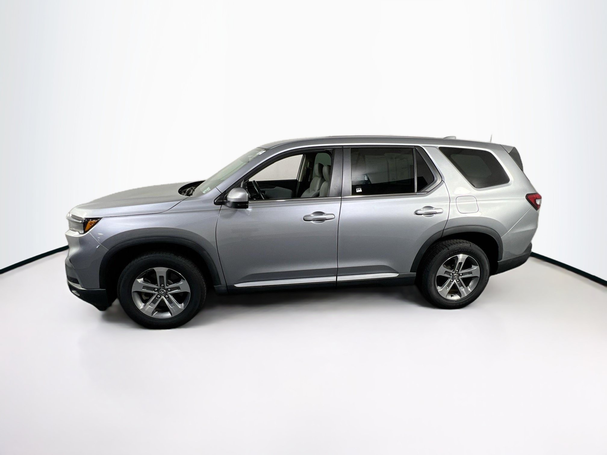 Used 2023 Honda Pilot EX-L image 8