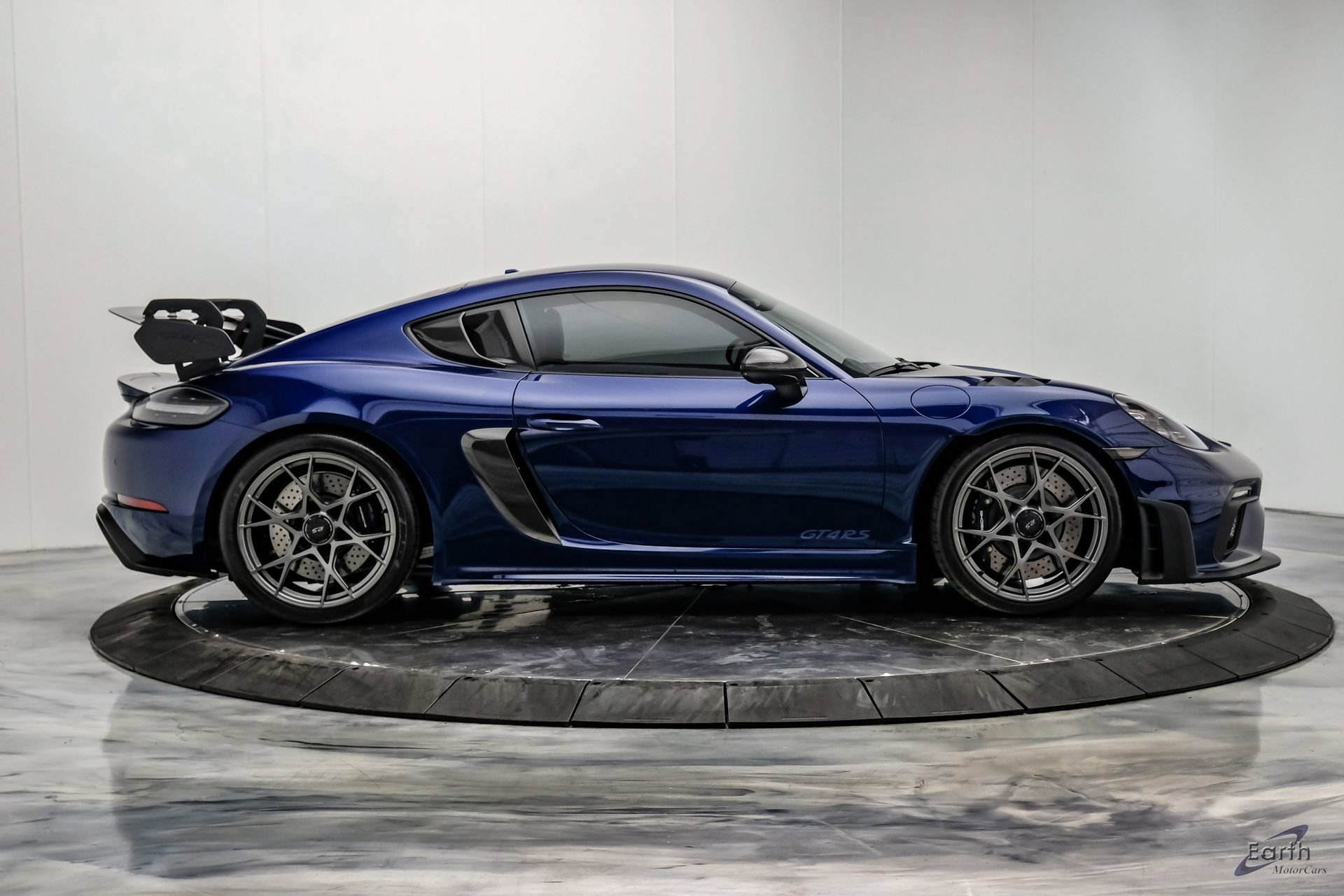 Used 2025 Porsche 718 Cayman GT4 RS RWD image 26