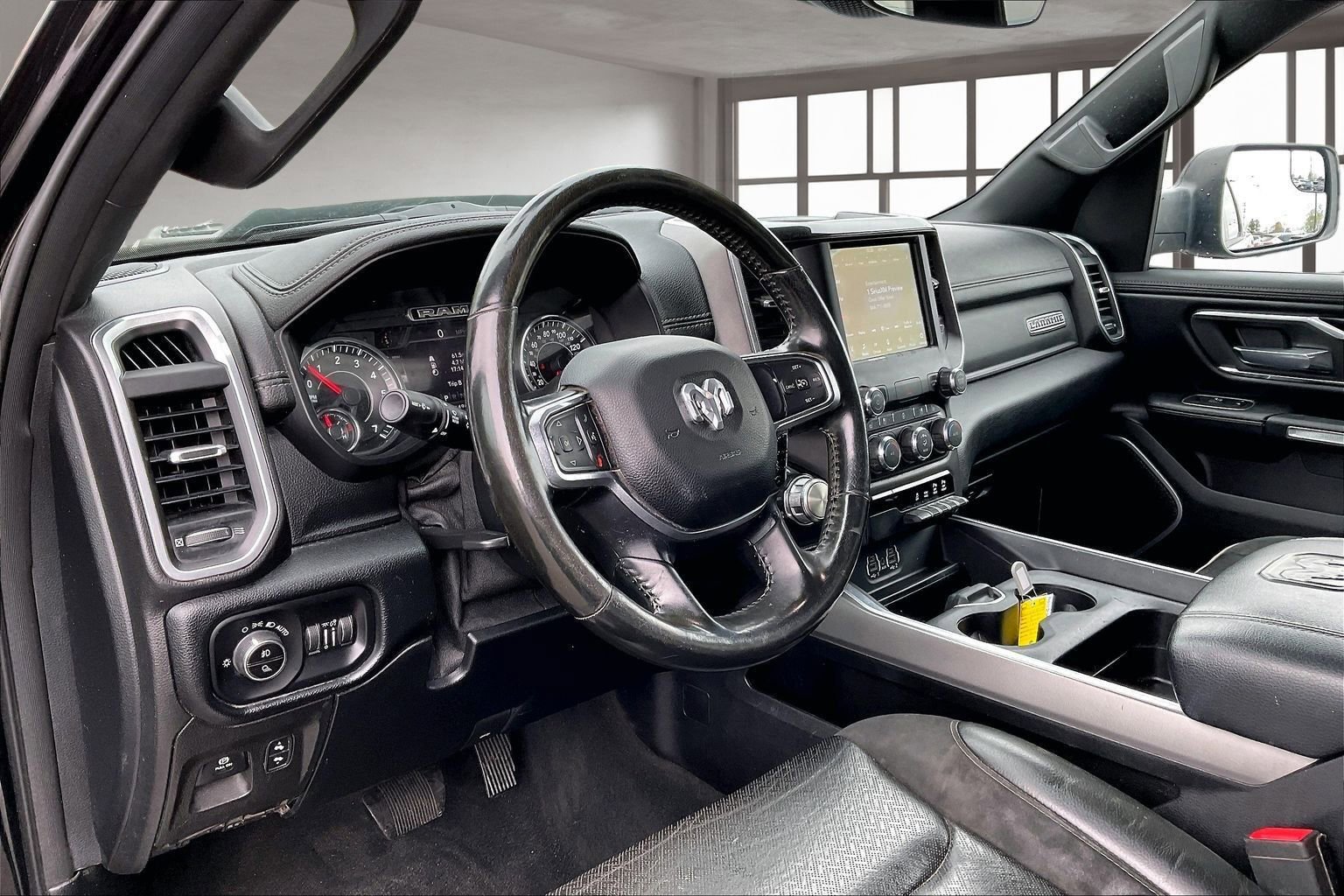 Used 2021 RAM 1500 Laramie w/ Sport Appearance Package image 18