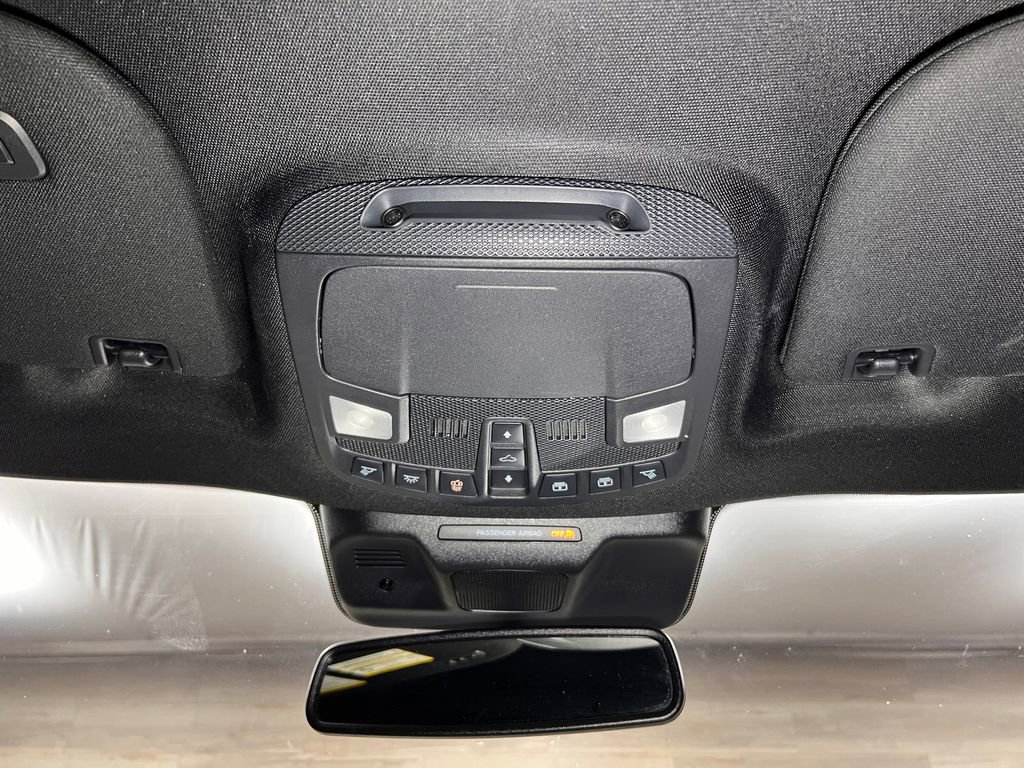 Used 2022 Ford Expedition Max Limited AWD/4WD image 16