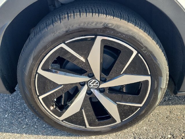 Certified 2023 Volkswagen ID.4 Pro S AWD/4WD image 5