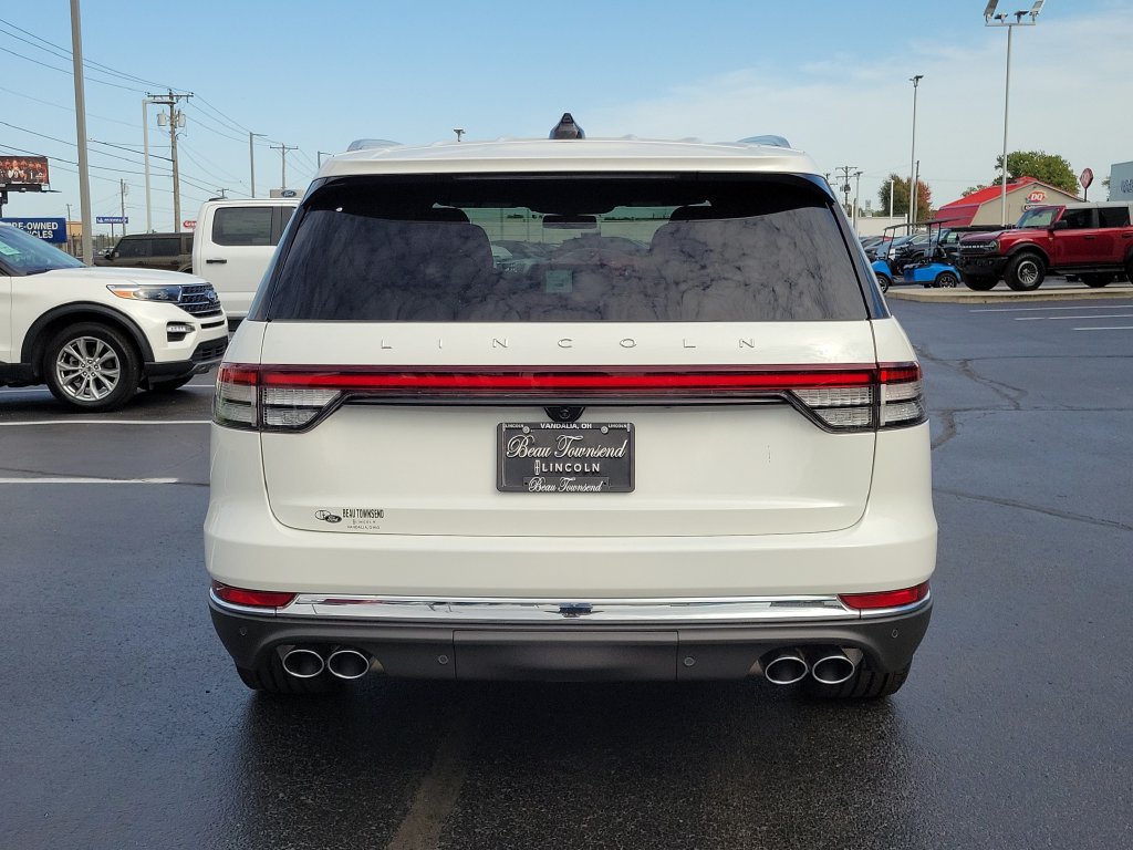 New 2027 Lincoln Aviator Reserve AWD/4WD image 5