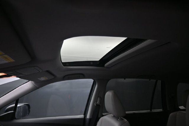 Used 2022 Honda Pilot Special Edition image 16