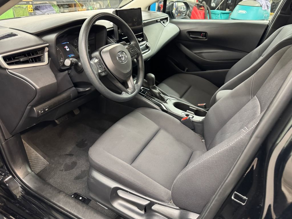 Used 2024 Toyota Corolla LE image 13