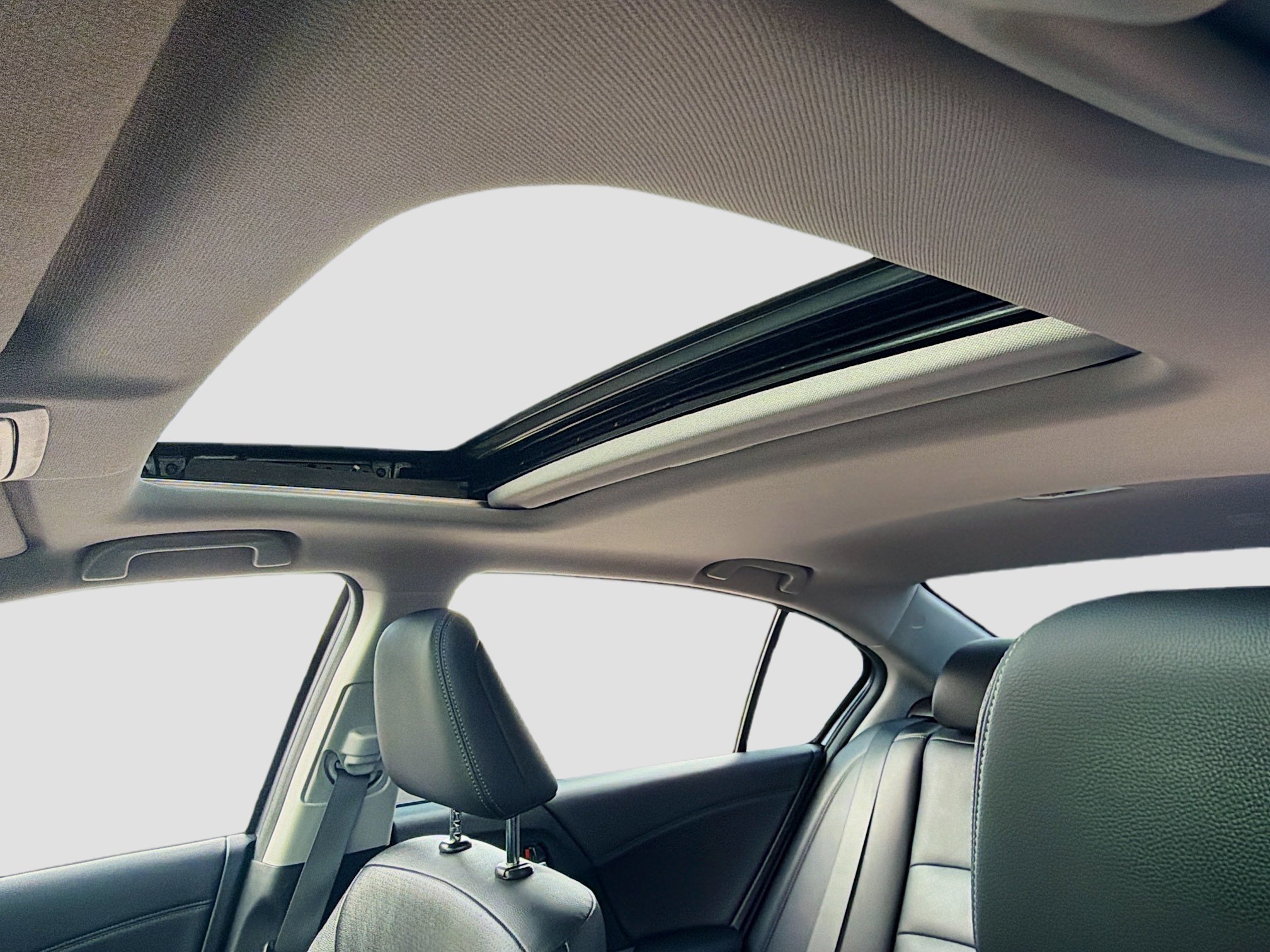 Used 2017 Honda Accord EX-L image 24