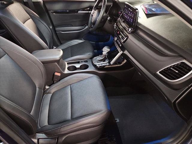 Used 2023 Kia Seltos SX AWD/4WD image 21