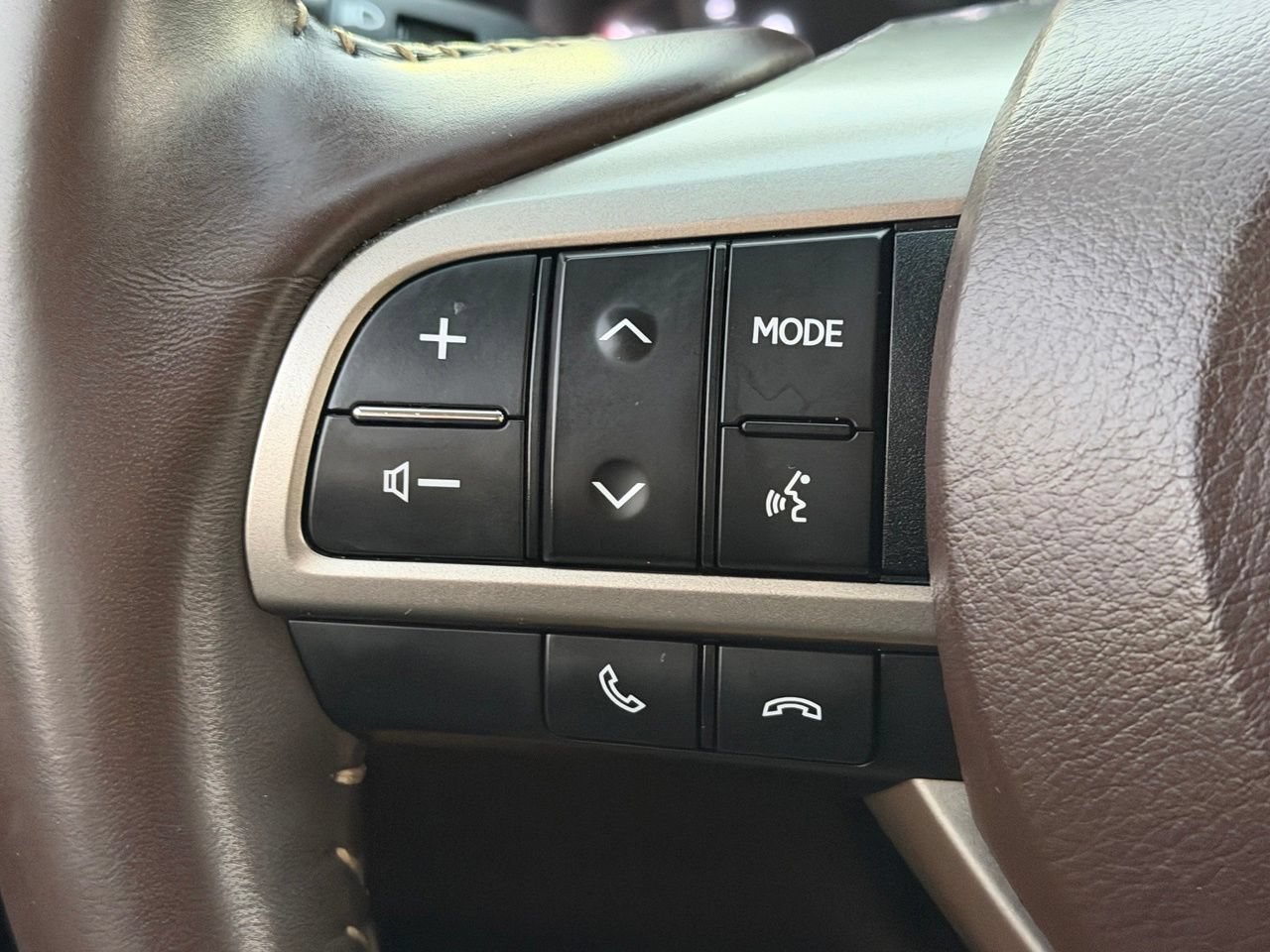 Used 2017 Lexus RX 350 FWD w/ Premium Package image 17