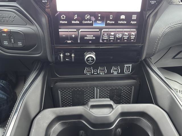 Used 2025 RAM 3500 Limited image 24