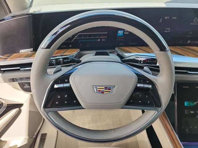 Used 2025 Cadillac Escalade ESV Sport Platinum AWD/4WD image 13