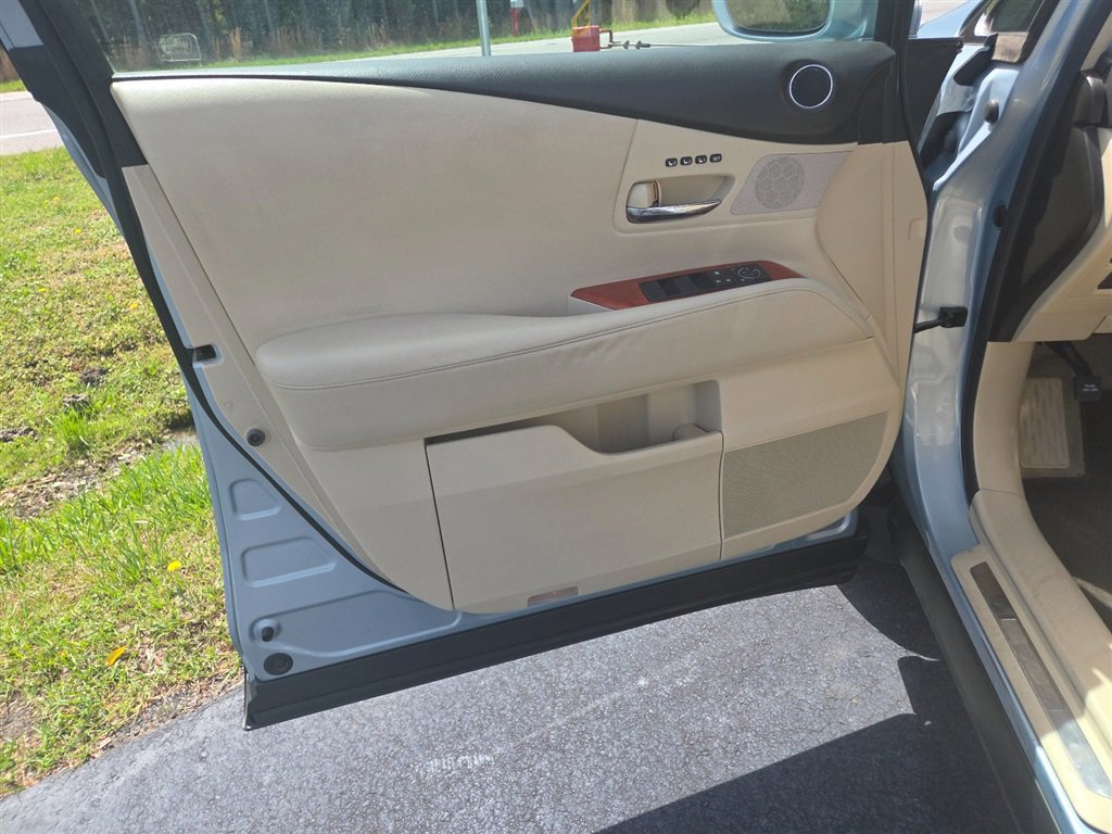 Used 2010 Lexus RX 350 2WD image 9
