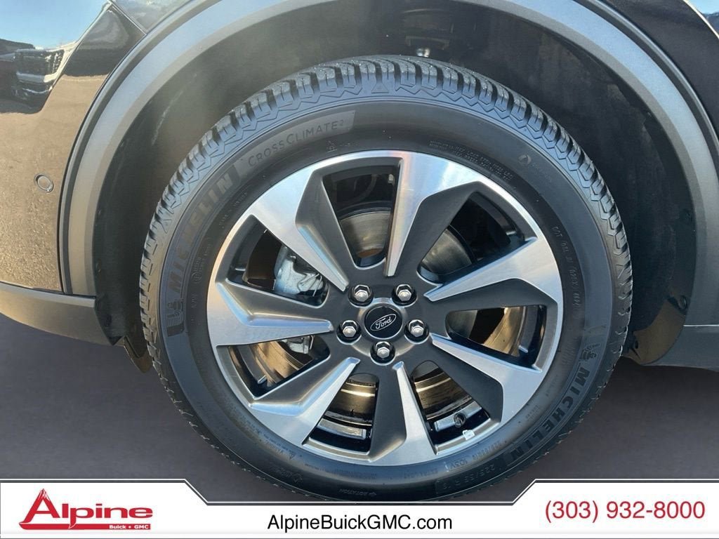 Used 2023 Ford Escape Platinum w/ Premium Technology Package image 14