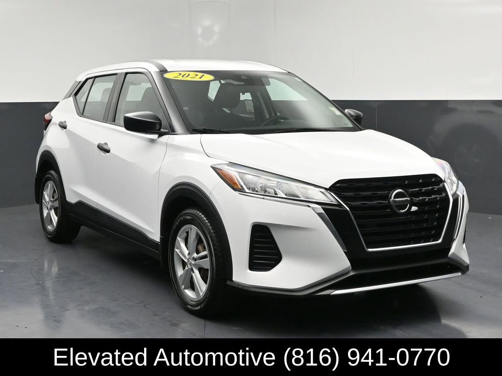 Used 2021 Nissan Kicks S FWD image 1