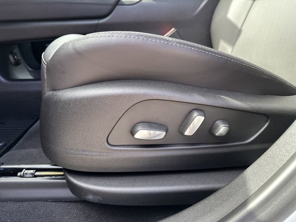 New 2026 Cadillac XT5 Premium Luxury w/ Driver Assist Package image 15