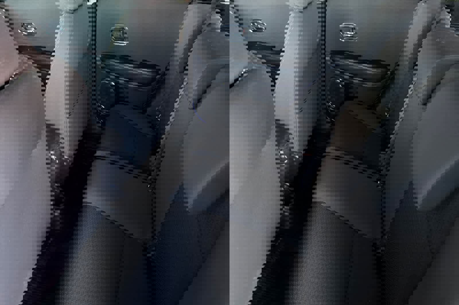 Used 2019 Honda HR-V EX image 4