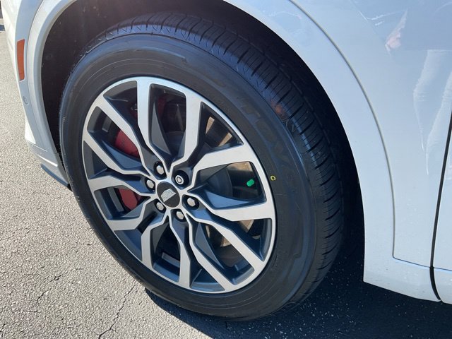 Used 2024 Cadillac XT6 Sport w/ Platinum Package AWD/4WD image 16