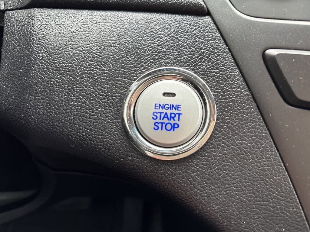 Used 2013 Hyundai Sonata SE w/ Navigation & Sunroof Pkg image 29