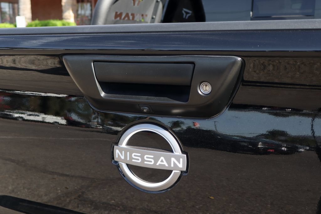 Used 2024 Nissan Titan SV w/ SV Bronze Edition Package AWD/4WD image 45