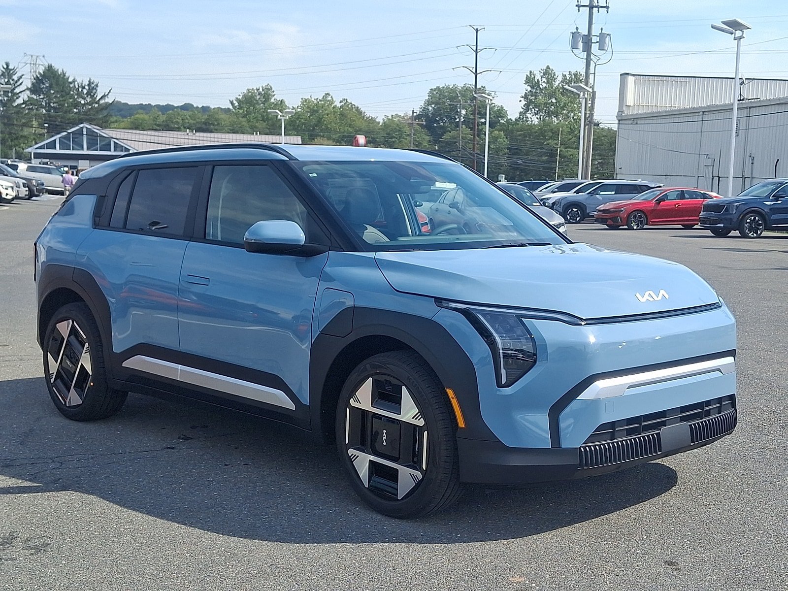 New 2027 Kia EV3 Wind AWD/4WD image 2