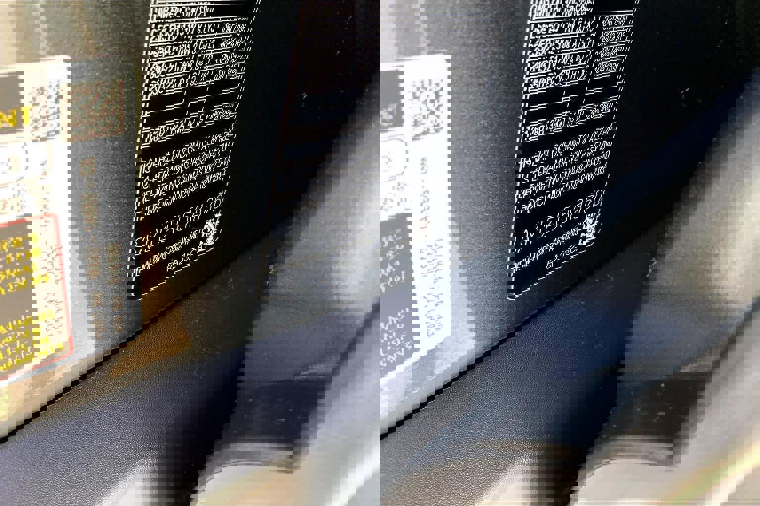 Used 2026 Land Rover Range Rover Velar Dynamic SE image 31