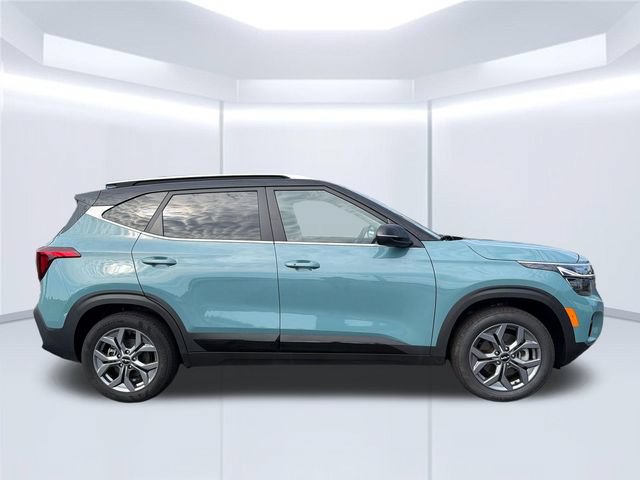 Used 2024 Kia Seltos S AWD/4WD image 6