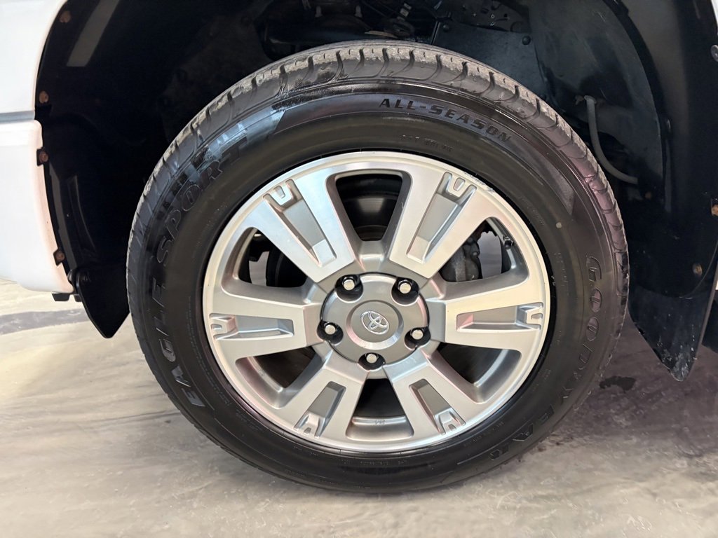 Used 2017 Toyota Tundra Platinum image 23